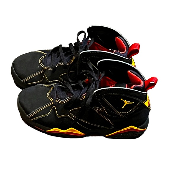 Jordan Other - Kids Air Jordan 7 Citrus Sneakers Size 2.5Y